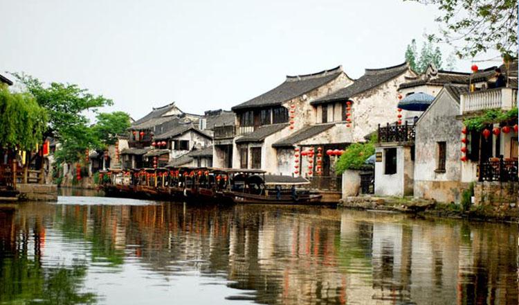 逃离遗弃的建筑5
